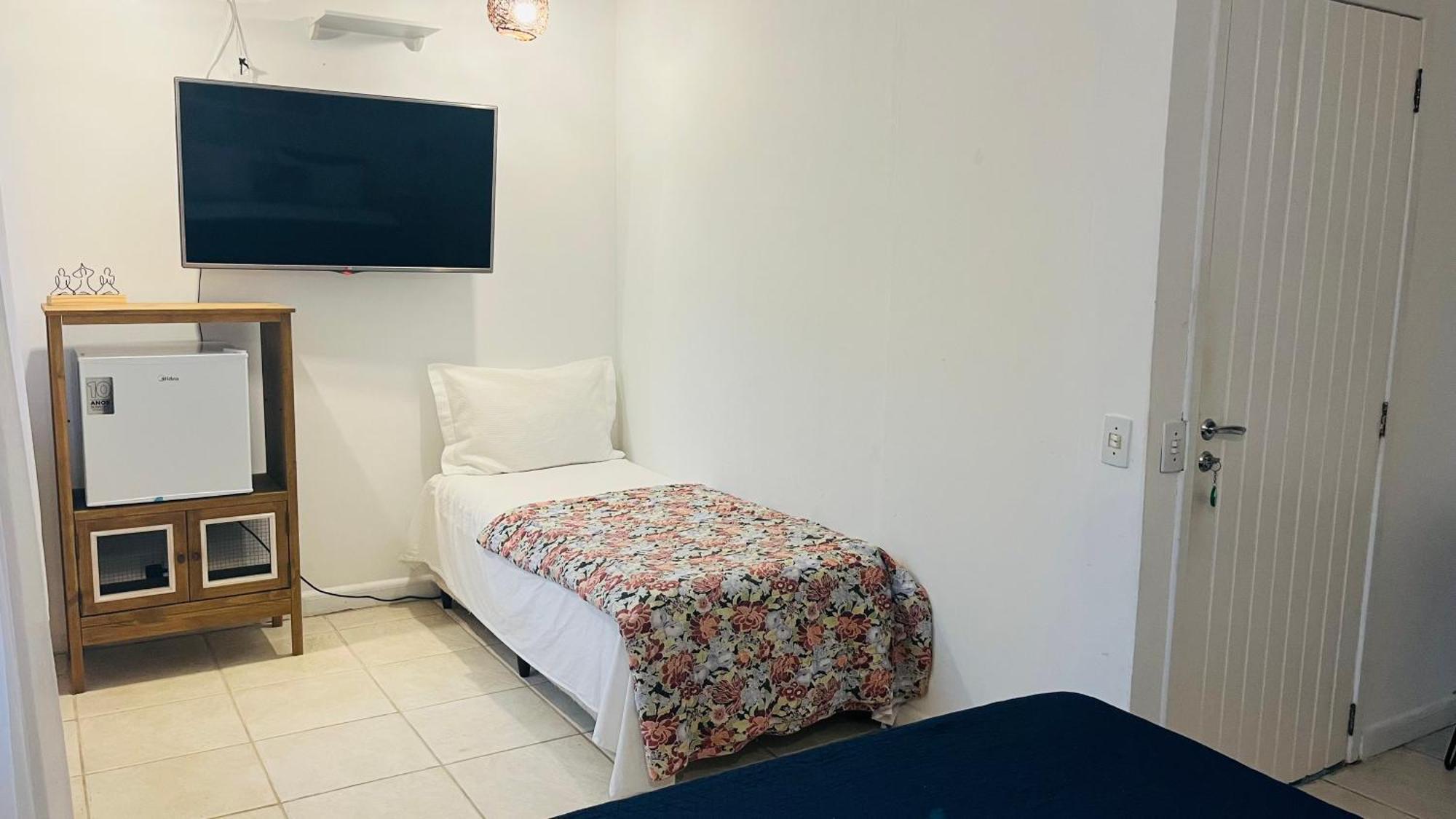 Guest House Floresta Mar Angra dos Reis Quarto foto